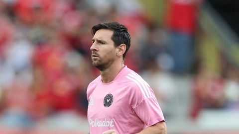 Mesi un Alba par nepiedalīšanos MLS Zvaigžņu spēlē diskvalificēti uz vienu maču