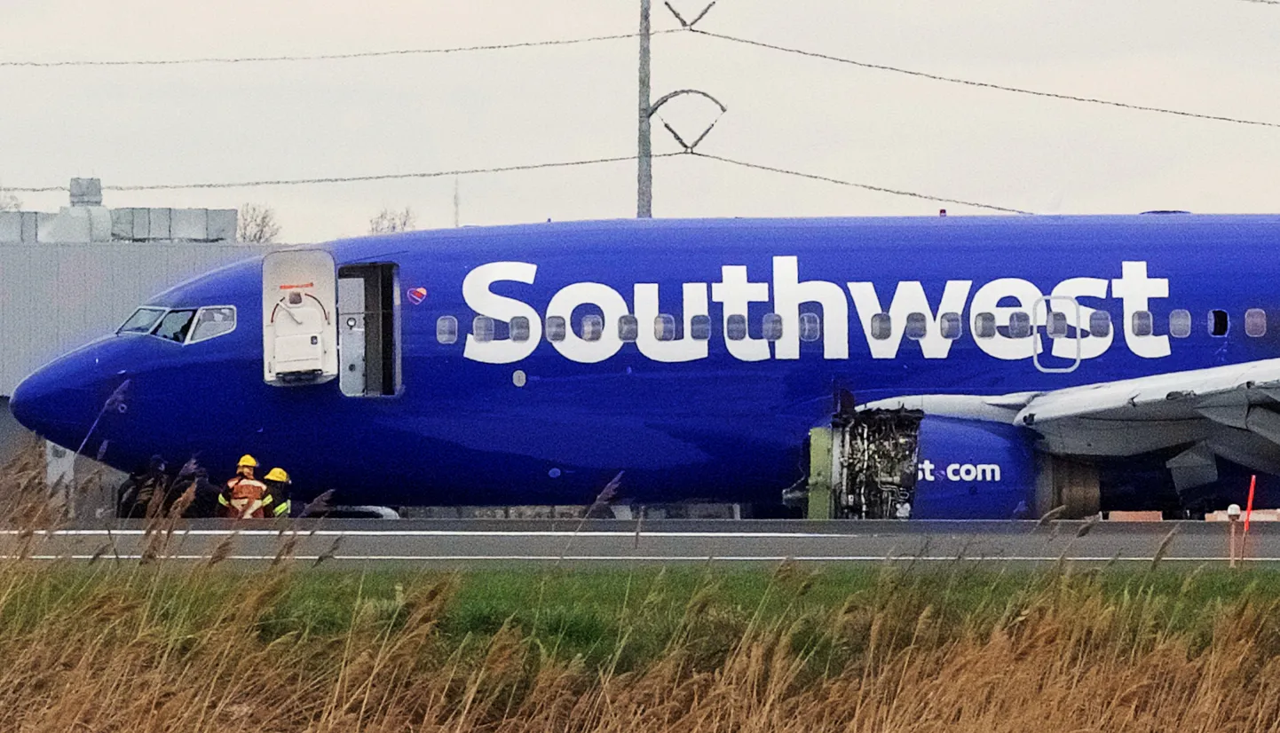 Рейс 1380 компании Southwest Airlines войдет в историю авиационных происшествий как случай, когда к трагической развязке - гибели пассажира - привело крайне редкое стечение обстоятельств.