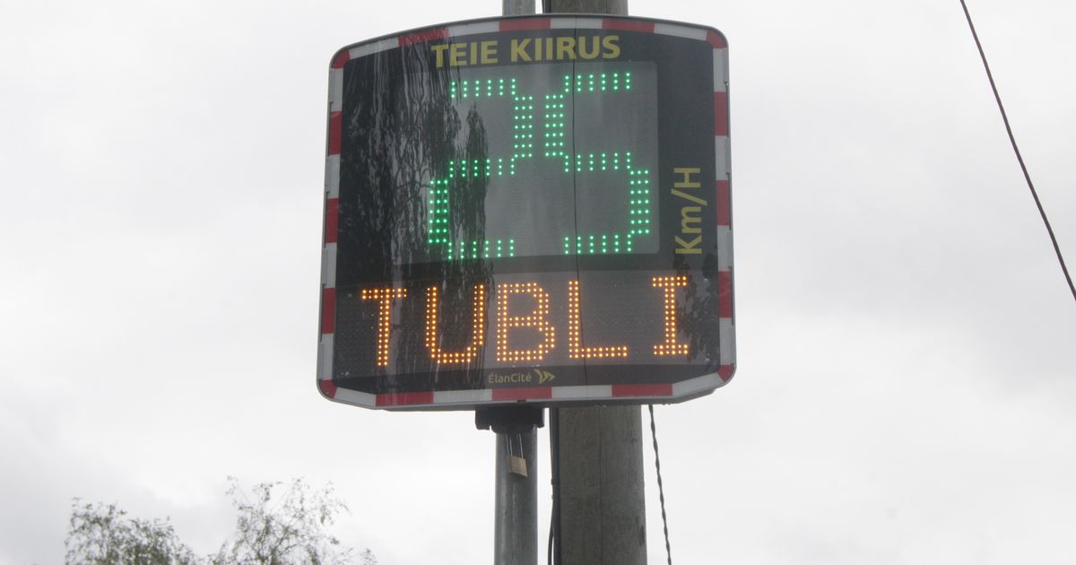 Kas kiirusmõõdikud teevad volikogu esimehele reklaami?