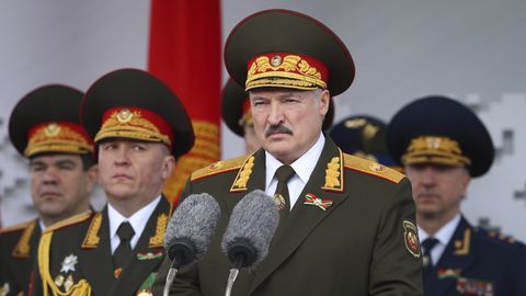 Лукашенко: мы готовимся к войне, я об этом говорю откровенно