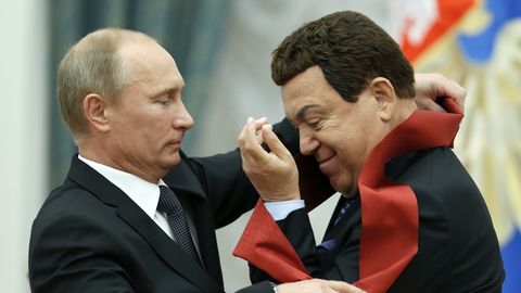 JÜRI KOTŠINEV ⟩ Kui teid saadetakse Kobzoni kontserdile, ei tasu sinna mitte mingil juhul sattuda