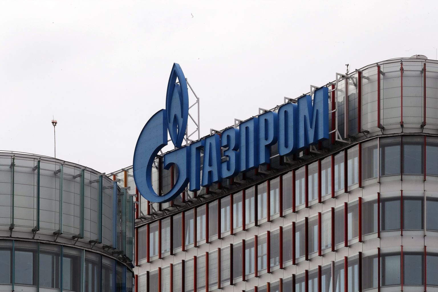 Vene gaasihiiu Gazprom hoone Peterburis.