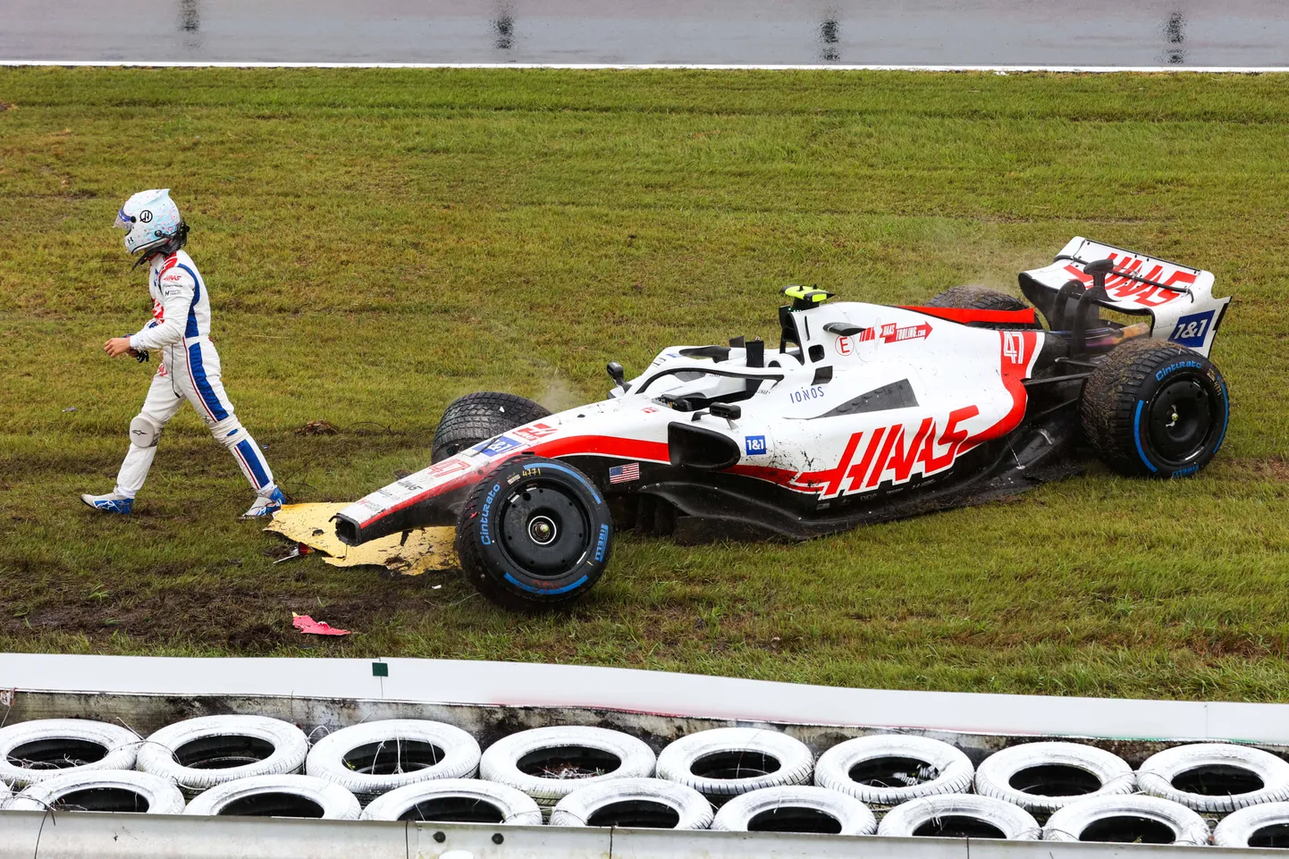 Schumacher on täna kõvasti vormeleid lõhkunud, kuid tema tulevik võib siiski F1-s jätkuda.