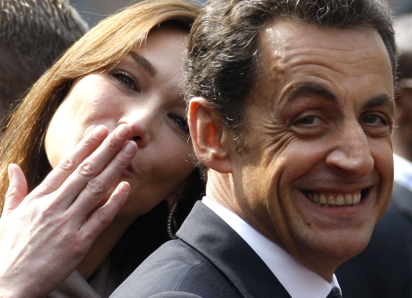 Карла Бруни-Саркози и Николя Саркози.