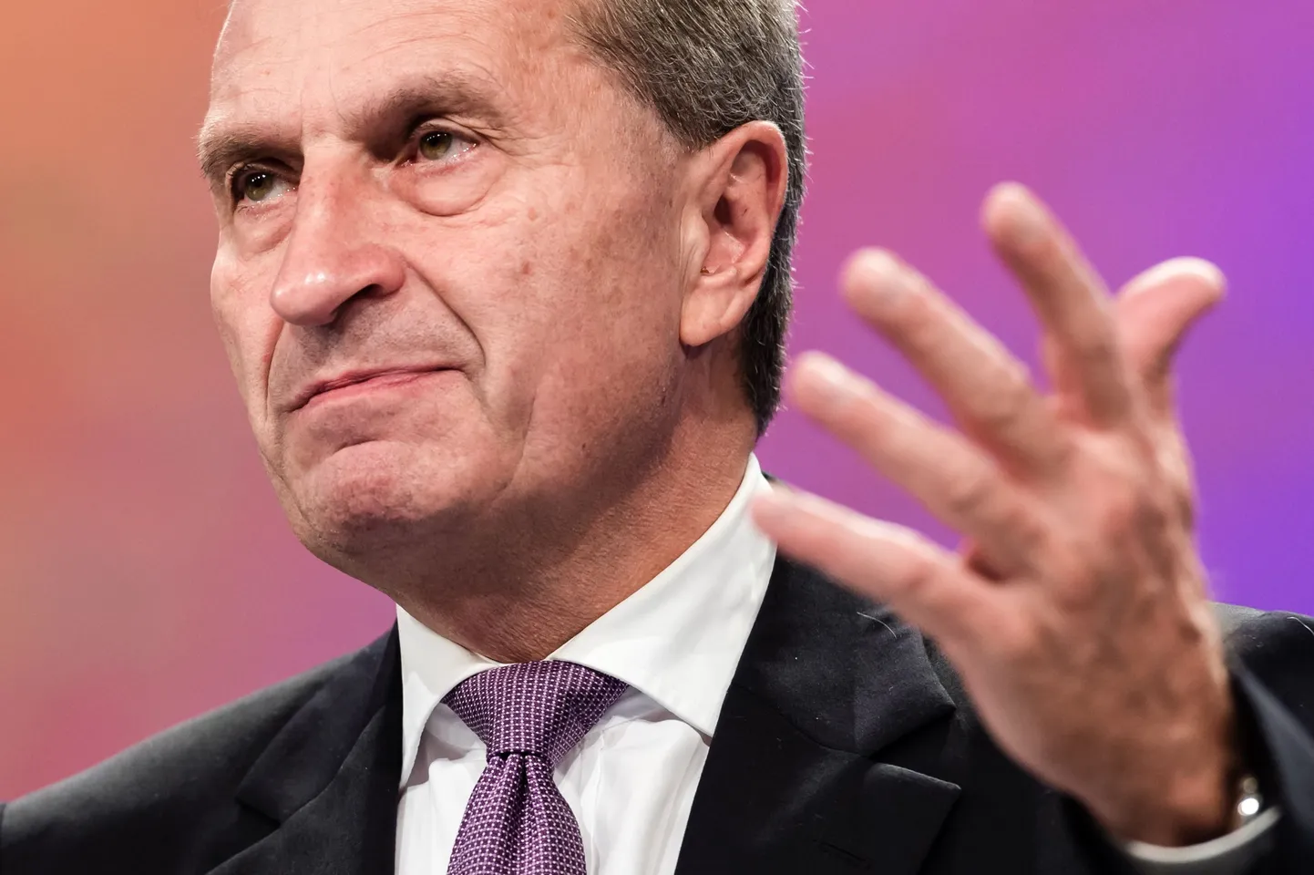 Euroopa Komisjoni eelarve ja personali volinik Günther Oettinger.