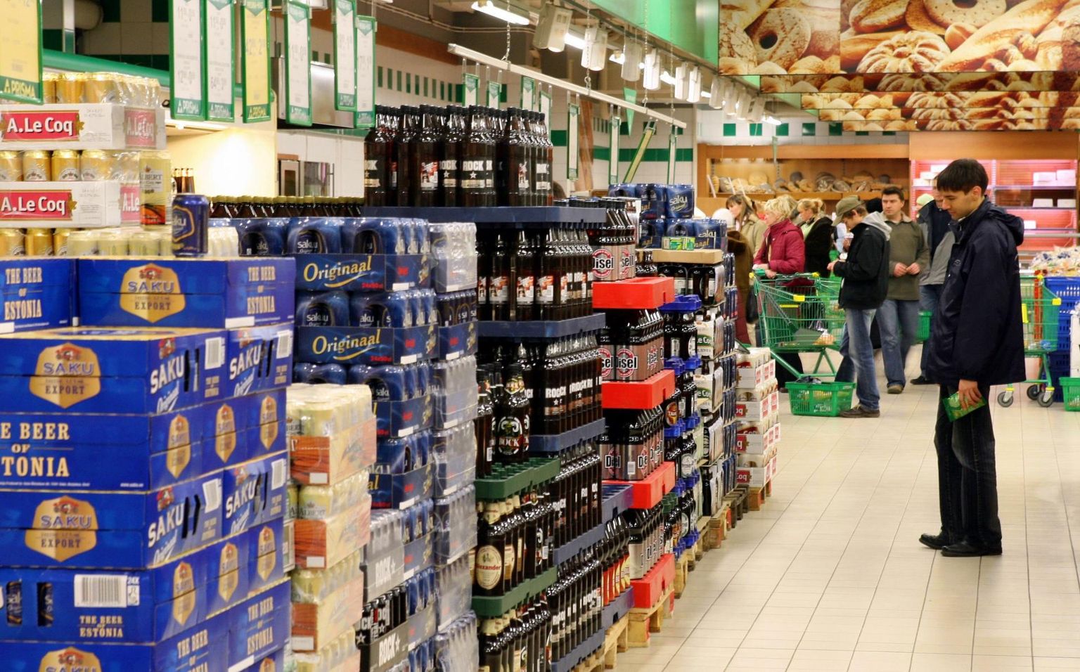 Politsei korraldas Lääne-Virumaa alkoholi müüvates asutustes reidi.