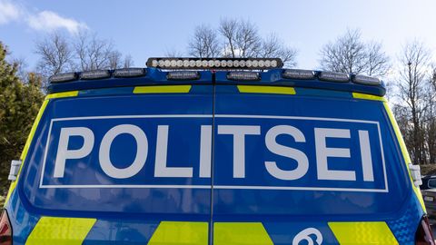 Öösel sõitsid kaks joobes alaealist vastu raudtee perrooni, mõlemad viidi haiglasse