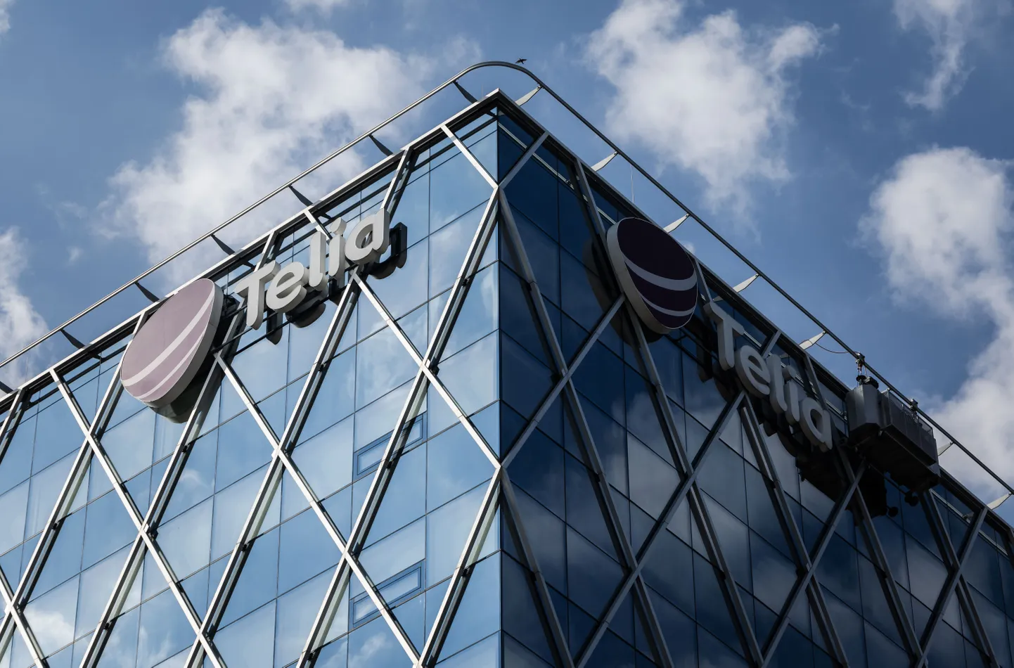 Telia.