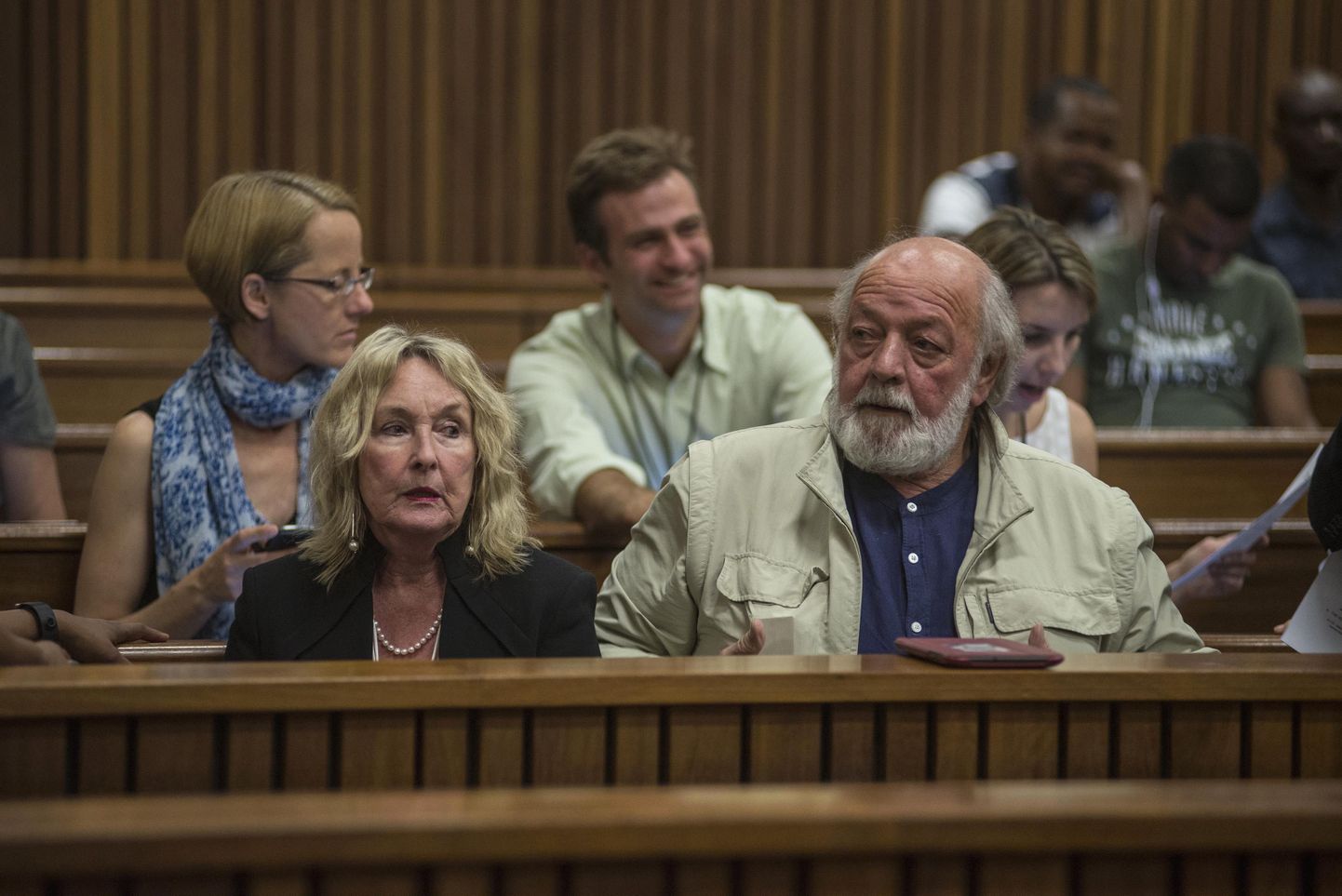 Reeva Steenkampi vanemad ehk ema June ja isa Barry Steenkamp.