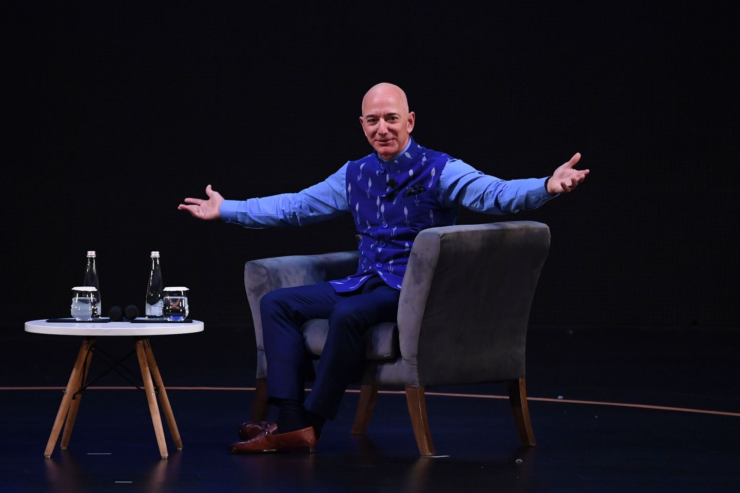Jeff Bezos esinemas 14. jaanuaril 2020 Indias New Delhis Amazoni iga-aastasel Smbhavi sündmusel