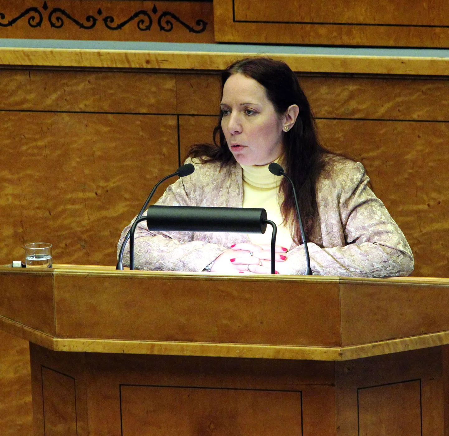 Mailis Reps, Keskerakonna fraktsiooni liige.