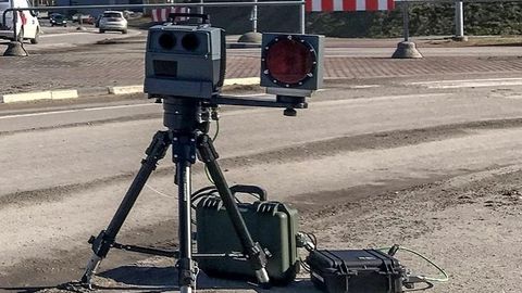 В Ласнамяэ передвижная камера измерения скорости фиксировала по 100 нарушений в час
