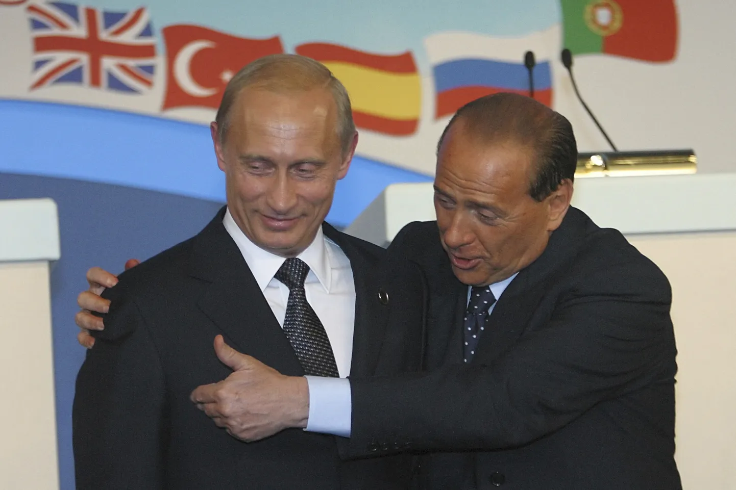 Владимир Путин и Сильвио Берлускони, 2002-й год