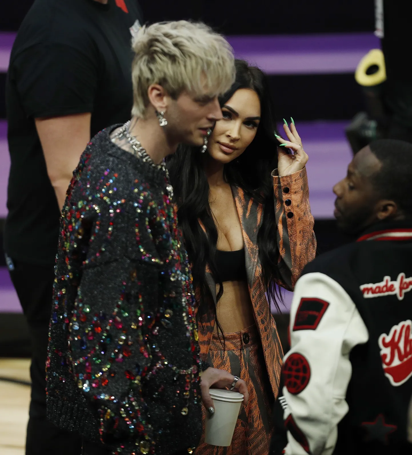 Megana Foksa un "Machine Gun Kelly"