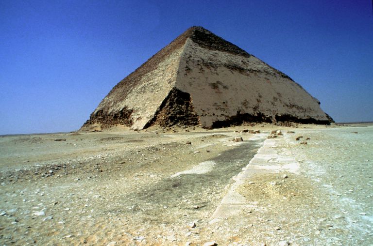 Dashuri vildakas püramiid