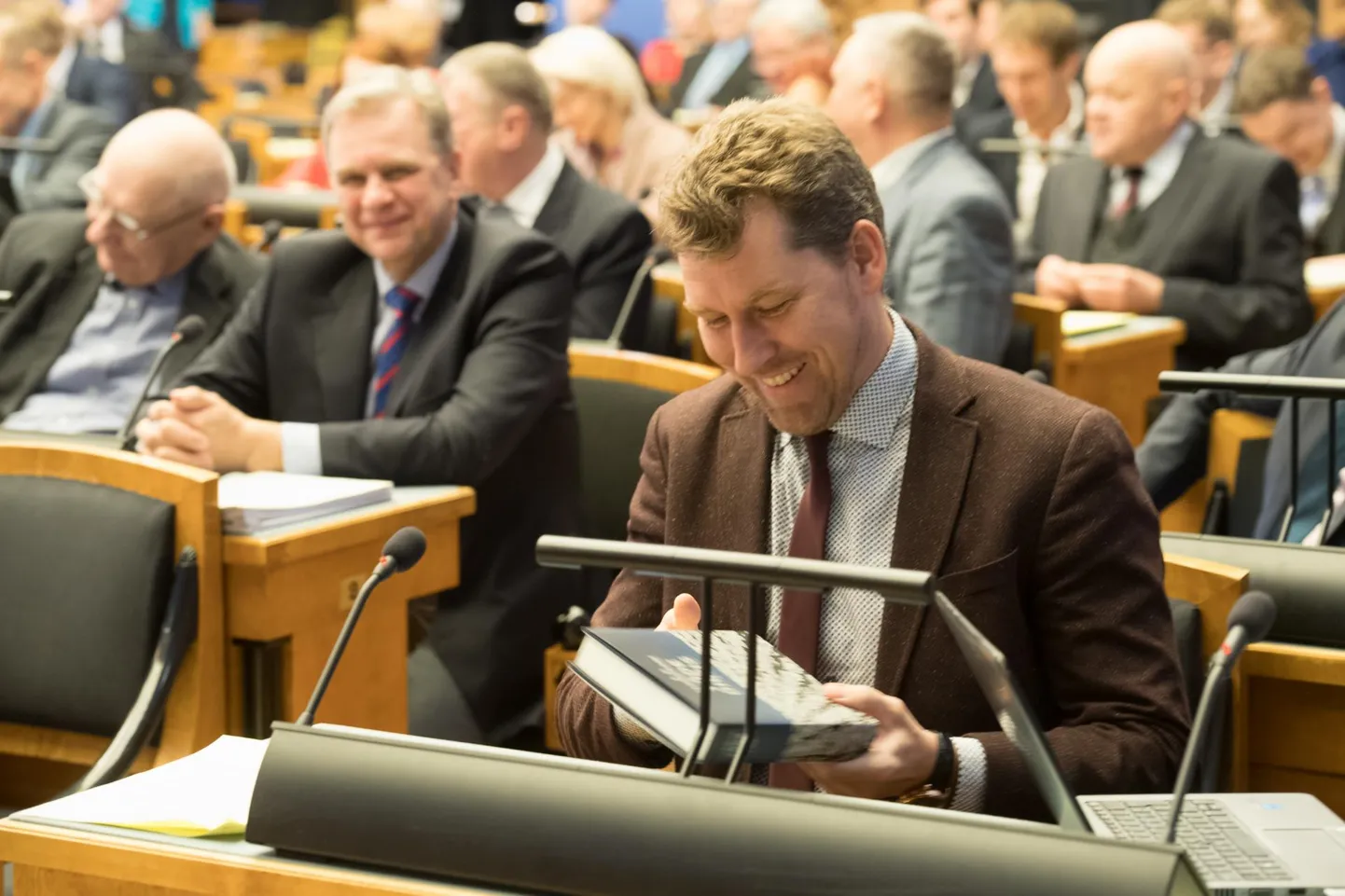 Andres Metsoja peab oluliseks säilitada erakonnaülest konsensust riigikaitseküsimuses.