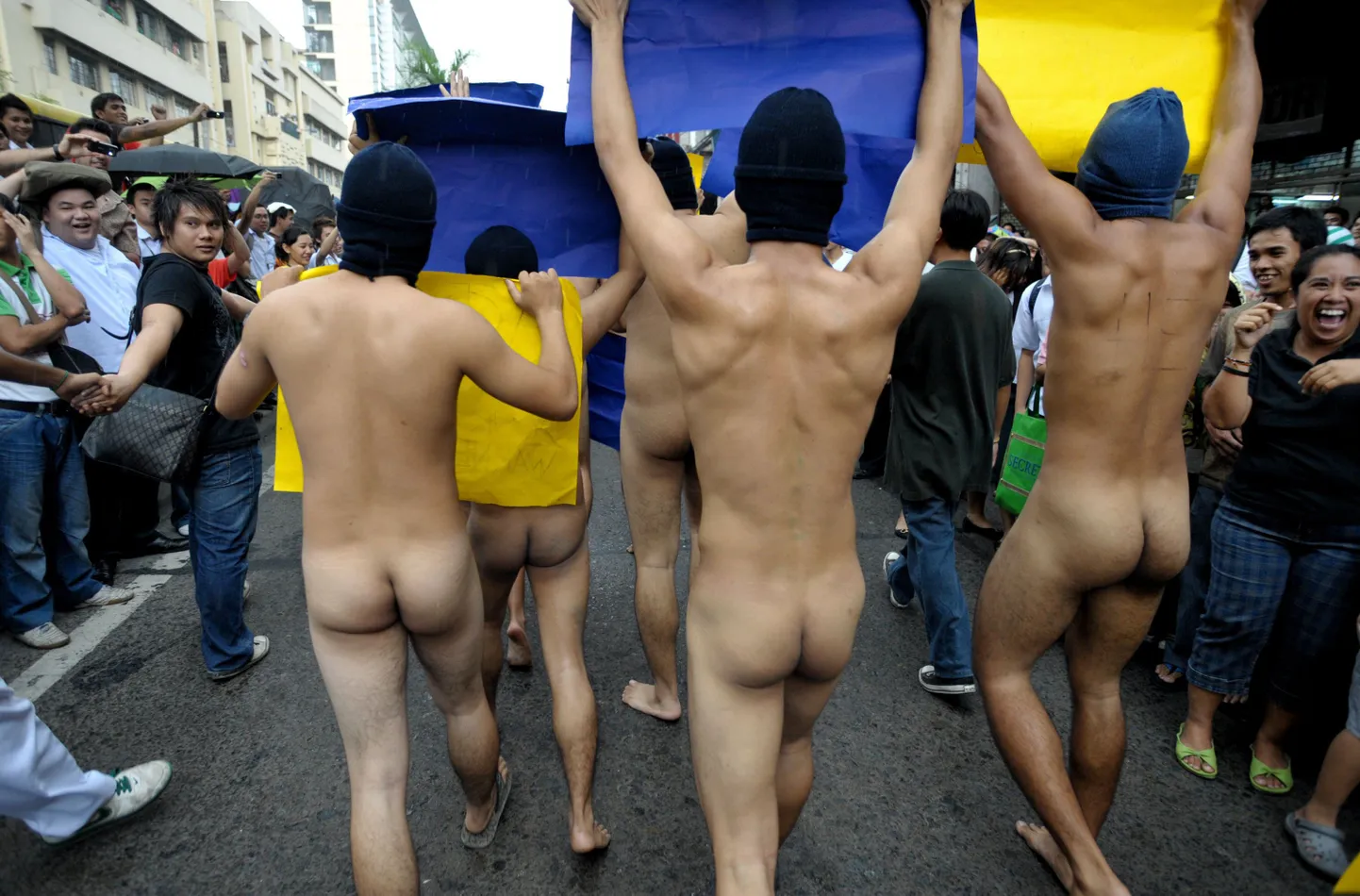 Manila ülikooli Alpha Phi Omega ühingu liikmete protestijooks