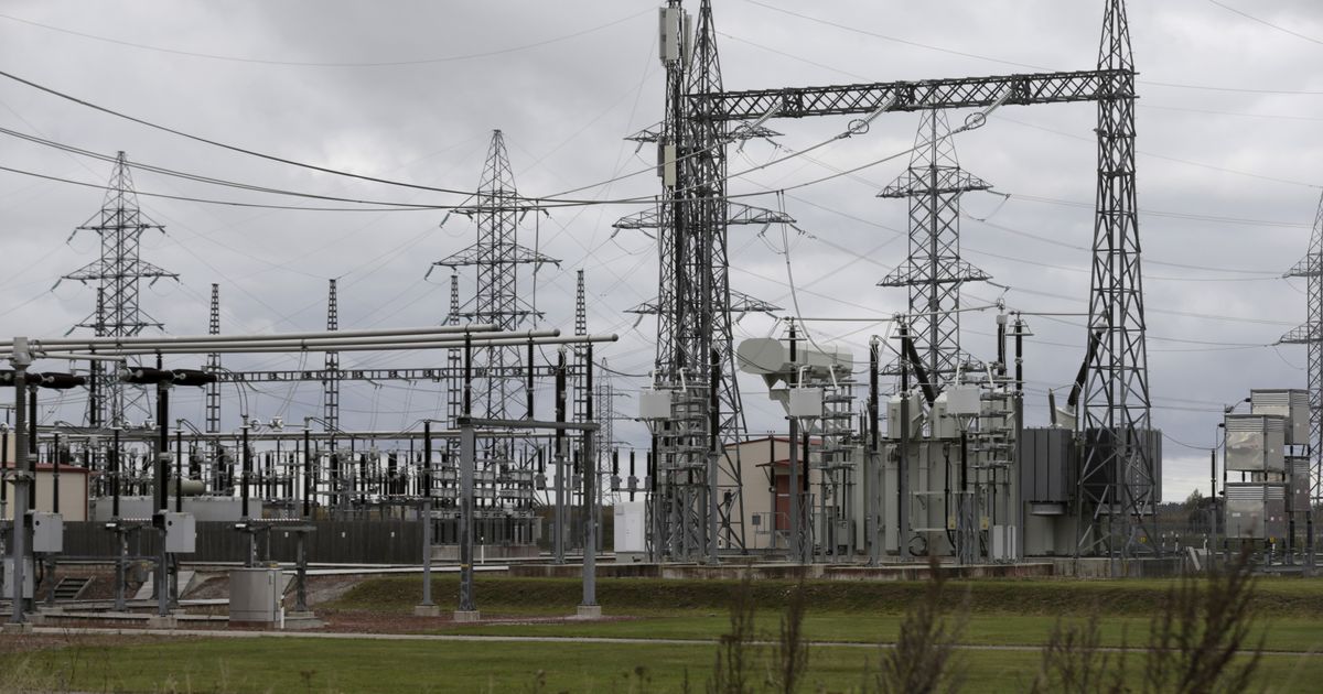 Требуют вернуть долги: импортер российской электроэнергии подал в суд ...