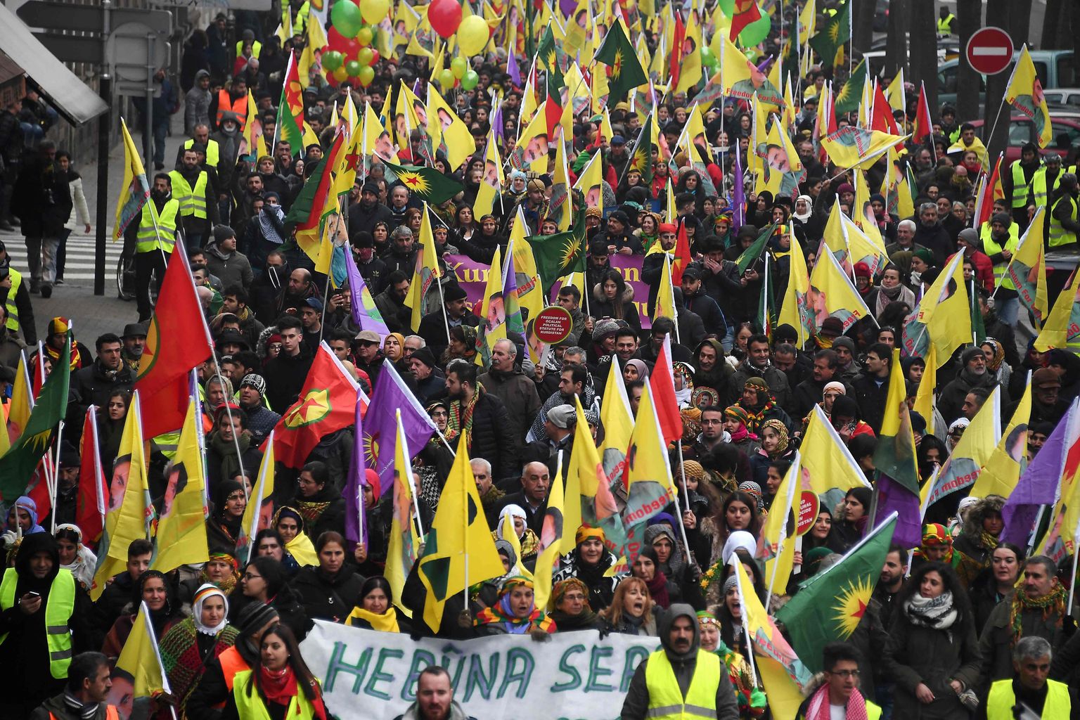 Kurdide massimeeleavaldus Strasbourgis.