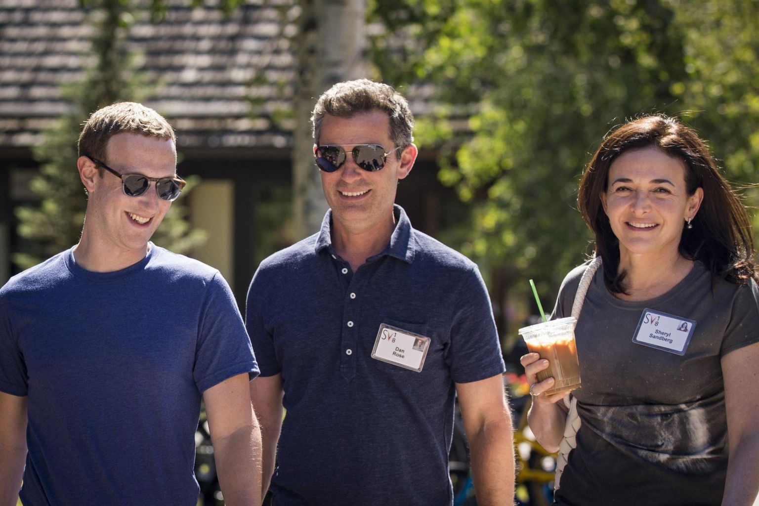 Facebooki looja ja juht Mark Zuckerberg, asepresident Dan Rose ja Sheryl Sandberg juulis 2018.