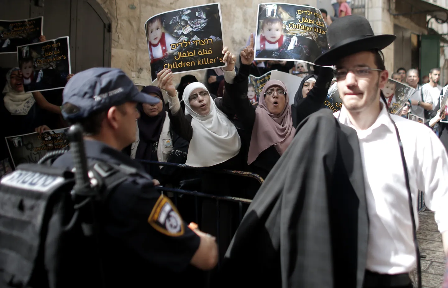 Palestiina protestijad Al-Aqsa juures