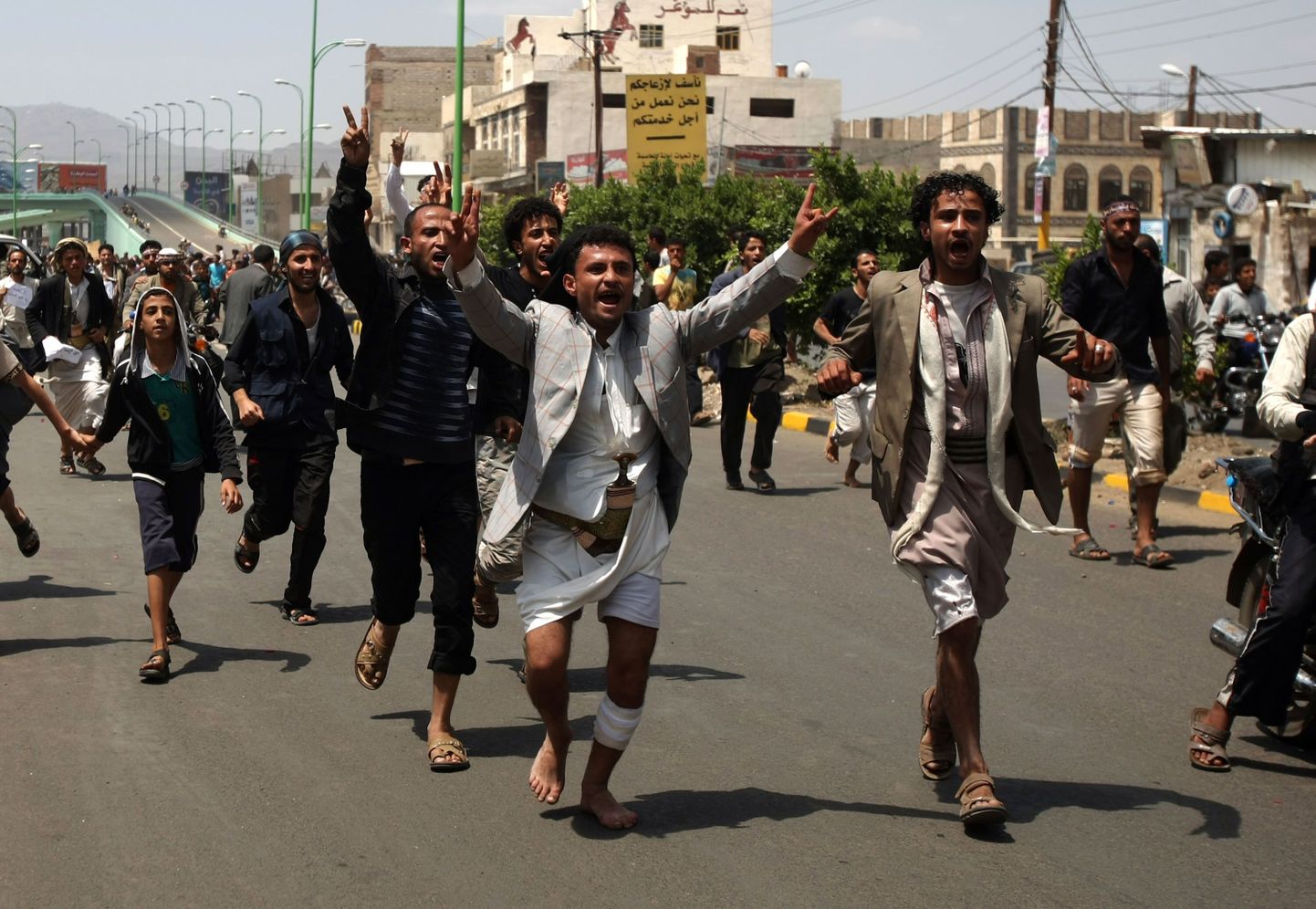 Meeleavaldajad Sanaas.