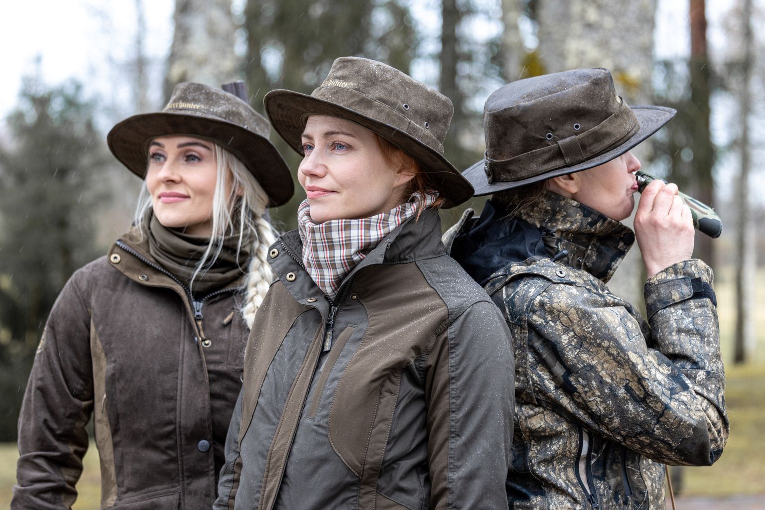 Uues Eesti suhtekomöödias «Jahihooaeg» mängivad kolme kangelannat Harriet Toompere, Mirtel Pohla ja Grete Kuld.