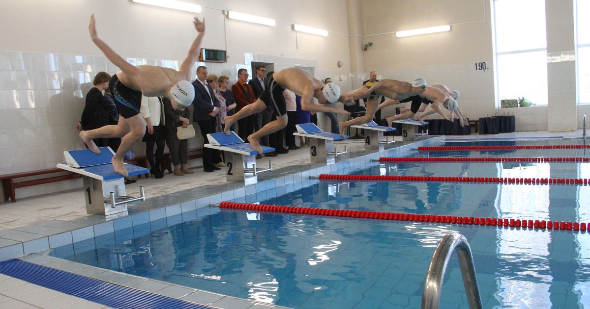 Городской бассейн. Нарва бассейн. Pool Нарва. Новый бассейн в Нарве. Нарва бассейн для малышей.