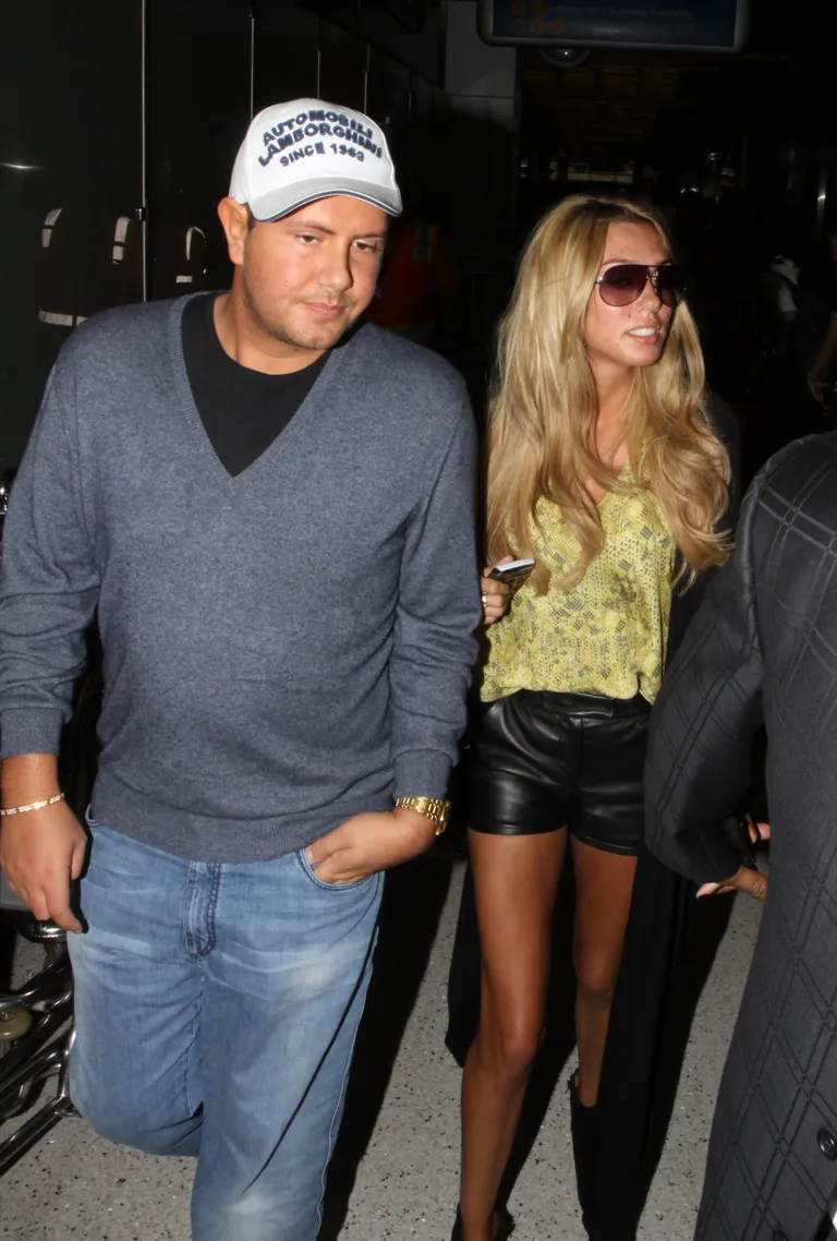 Petra Ecclestone ja eksabikaasa James Stunt.