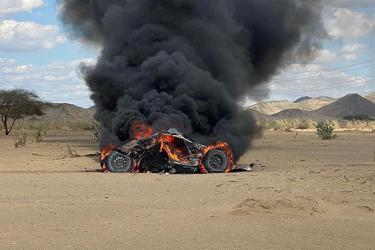 Alexandre Pescili auto põles maha.