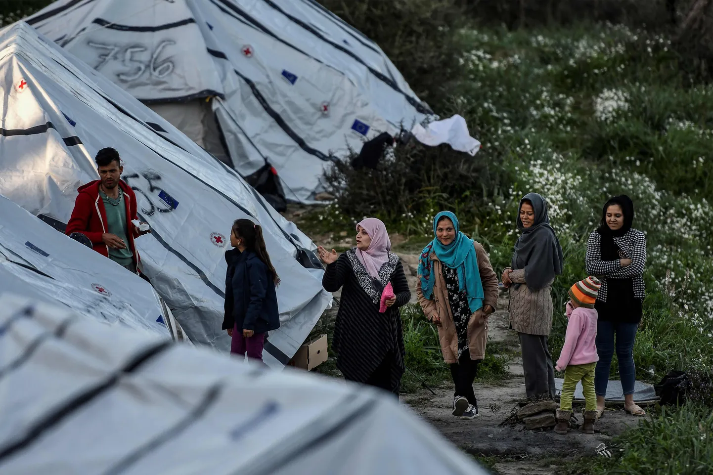 Kui Põhja- ja Lääne-Euroopa riikide elanikud muretsevad rohkem sisserände pärast, siis Ida- ja Lõuna-Euroopas valmistab eile avaldatud küsitluse põhjal rahvale suurimat muret inimeste lahkumine kodumaalt.