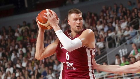 Latvijas basketbola izlase pārbaudes spēlē spēkosies ar Grieķiju