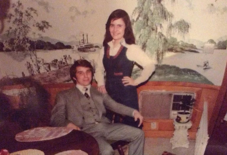 Denicola mäletab enda välimust sellisena nagu ta nägi välja sellel 1977. aastal tehtud pildil.