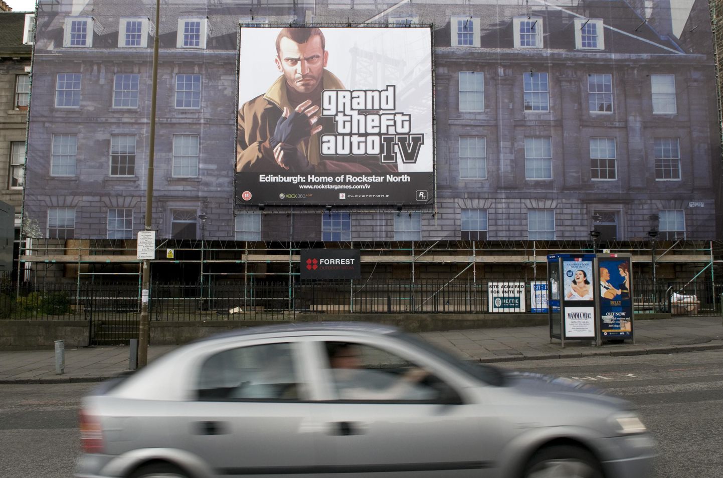 Grand Theft Auto IV reklaamtahvel