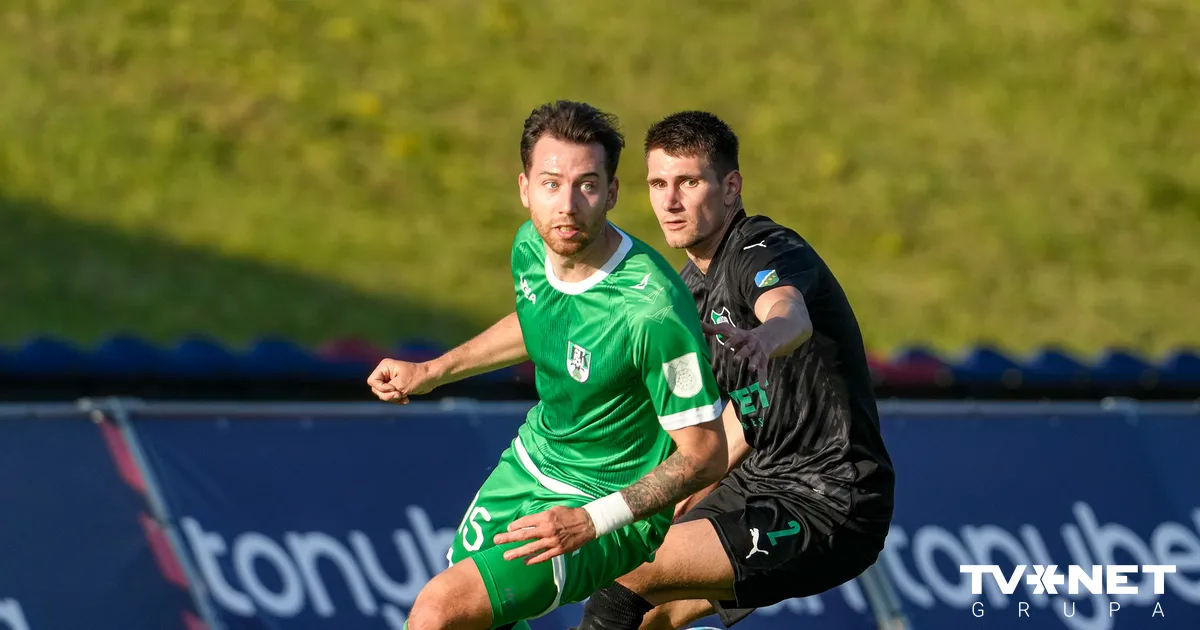 ir-s-atz-ts-par-j-nija-skaist-ko-v-rtu-autoru-futbola-virsl-g