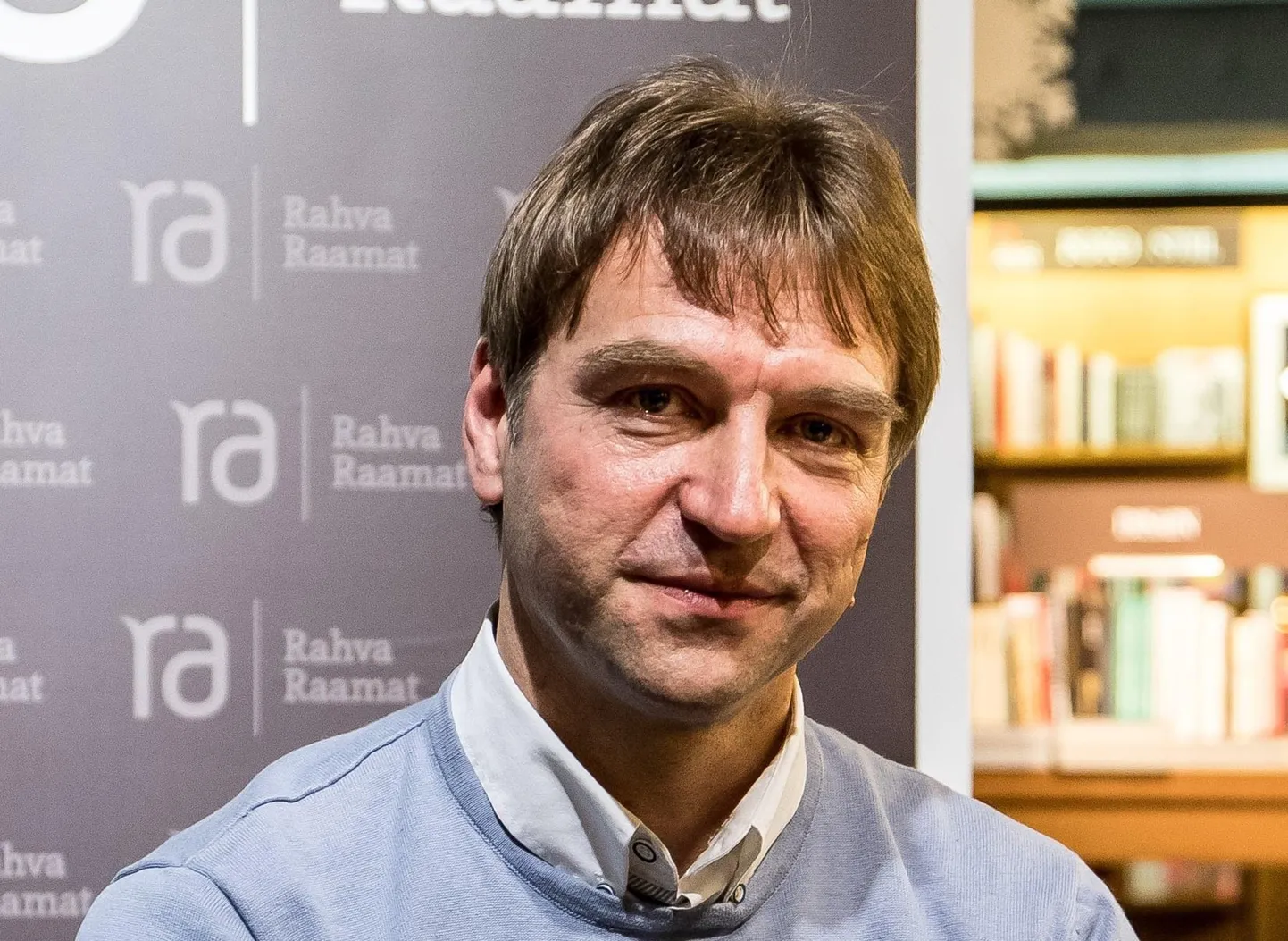 Kirjanik Valdur Mikita.