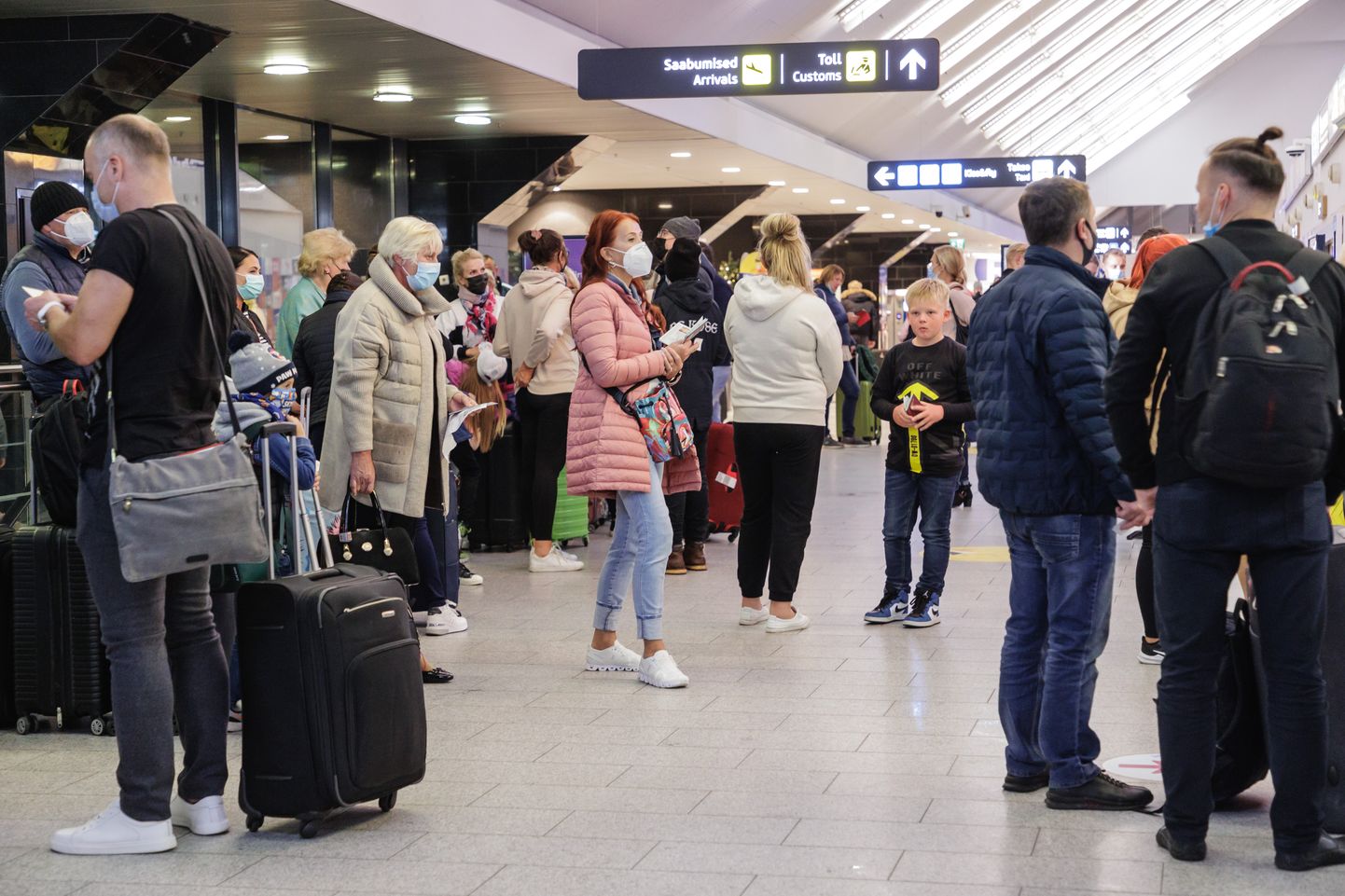 Koroonapiirangute kadumisega on reisijate valvsus vähenenud ning sagedased on olukorrad, kus inimese reis lõppeb juba lennujaamas. Fotol Tallinna lennujaam.