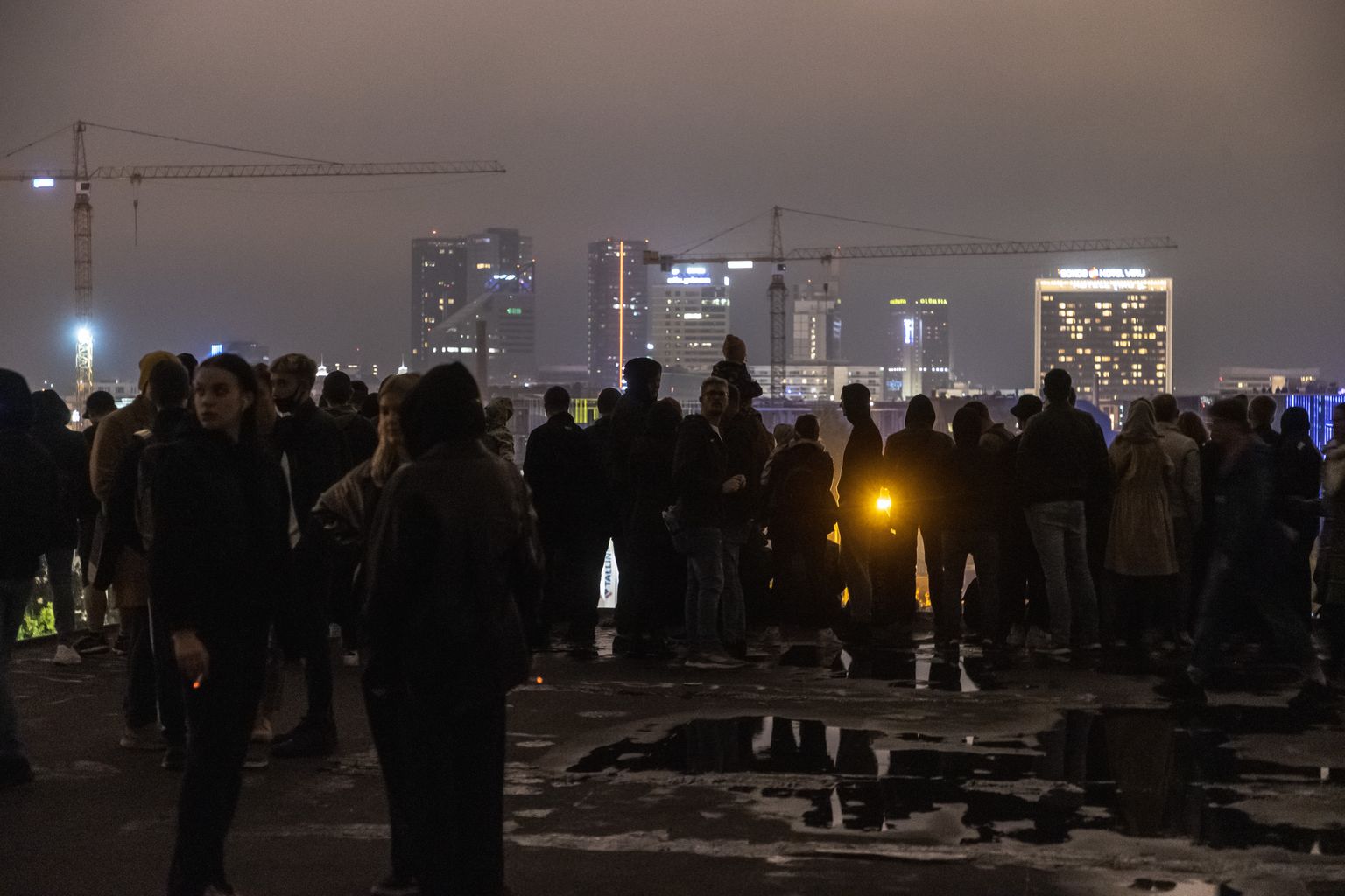 27.08.2021, Tallinn. Linnahalli kohal ainulaadne ja Eestis esmakordne drooni-show.