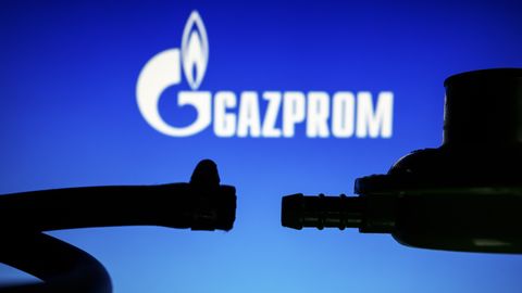 Российский рынок акций рухнул после отказа «Газпрома» выплачивать дивиденды