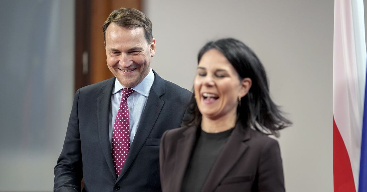 Poola välisminister kutsus Saksamaad sõjakahjude kompenseerimiseks loovalt mõtlema