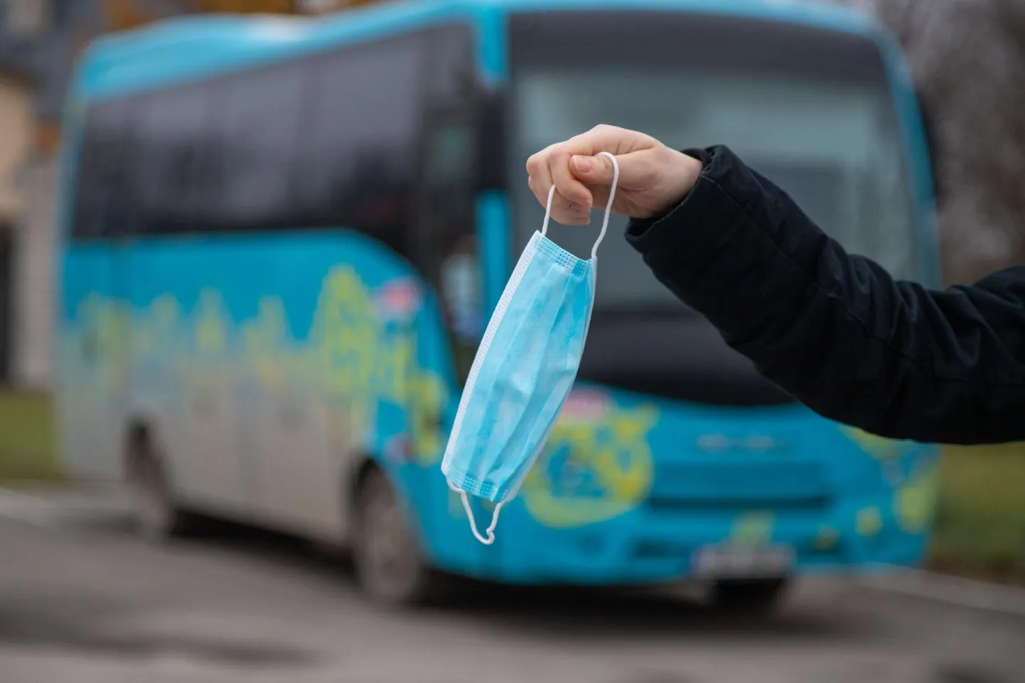 Kolm bussiliini - number 26, 43A ja 45 - ei toimi 2.-4. veebruarini, sest Tarvastu gümnaasium jätkab distantsõpet ning ilma kooliõpilasteta on sõidud tühjad.