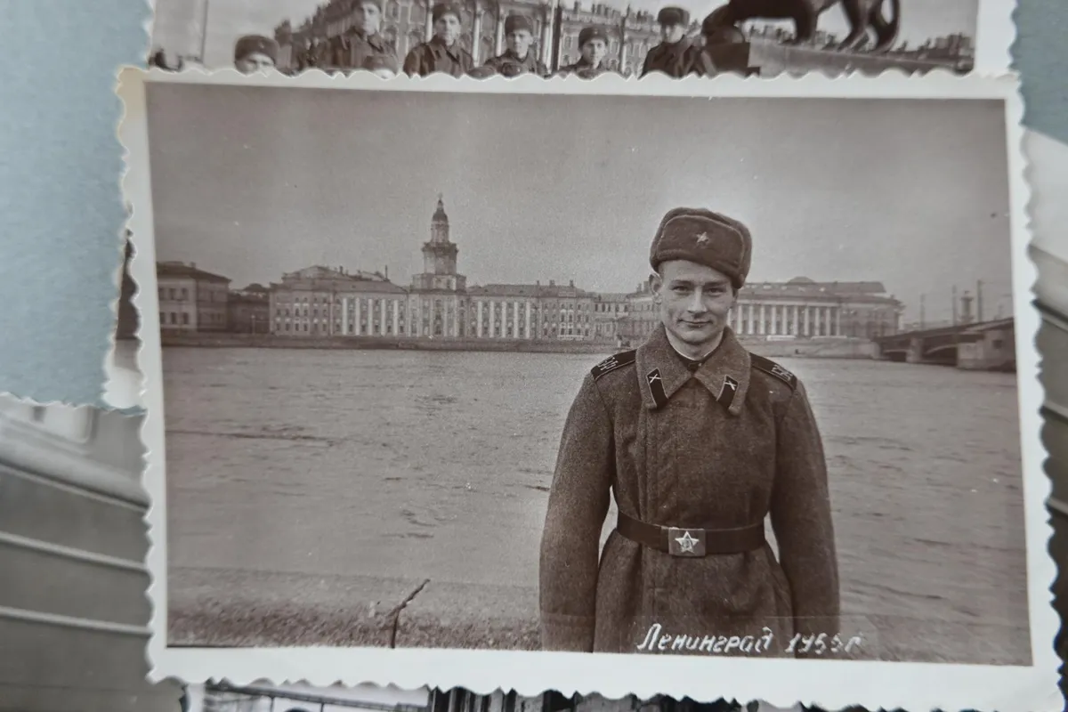 1955. aasta, Leningradis sõjaväeteenistuses.