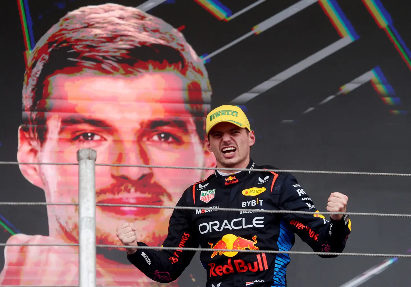 "Red Bull" pilots Makss Verstapens