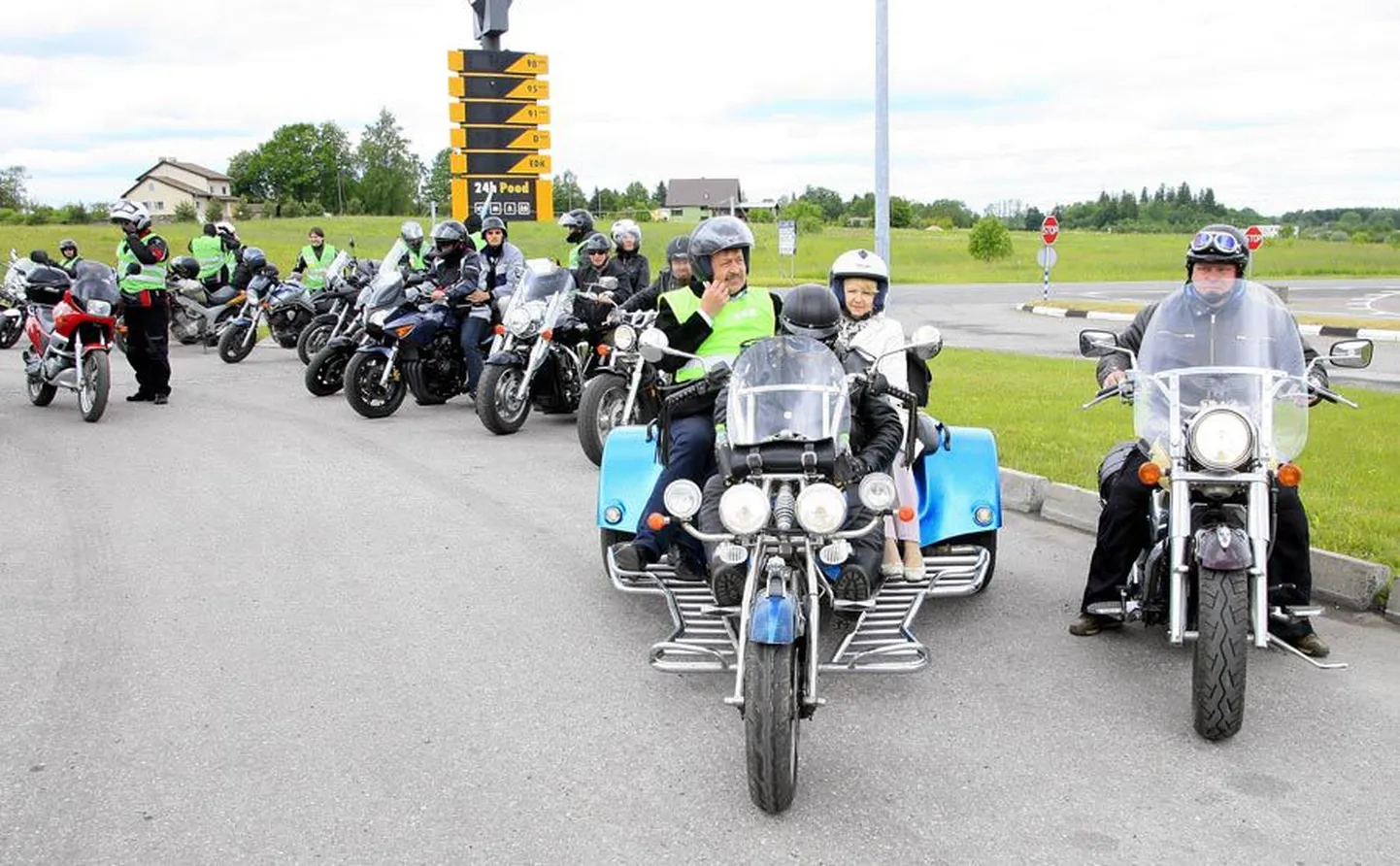 Kultuurne motobande jõuab neljapäeval Pärnusse.