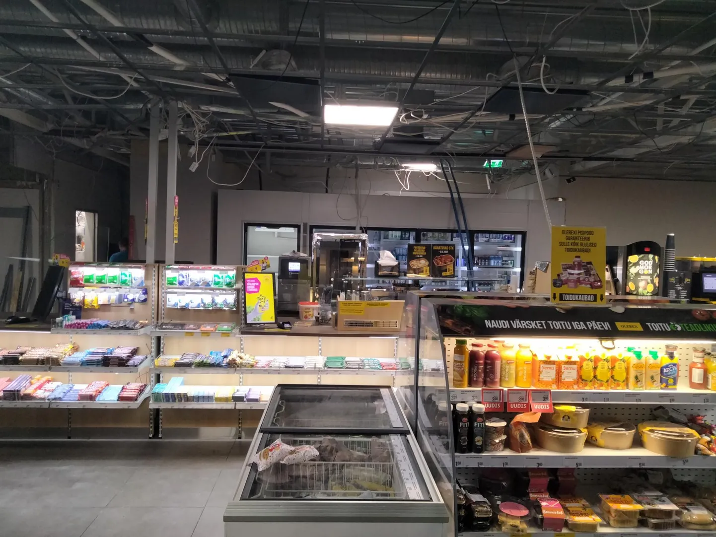 Rakvere kesklinna Olerexis alustati remonti.