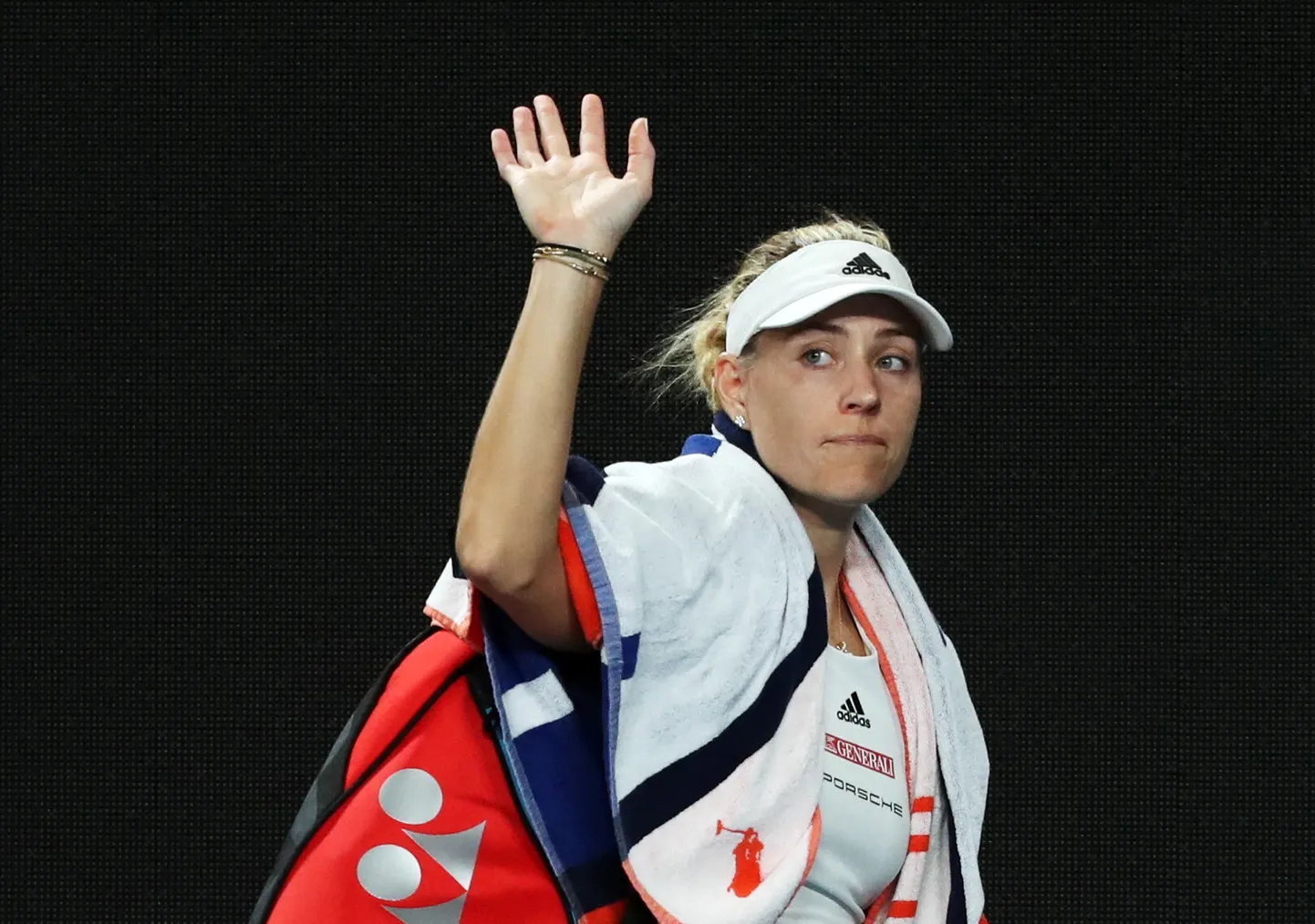 Endine maailma esireket Angelique Kerber pidi tunnistama Kaia Kanepi paremust.