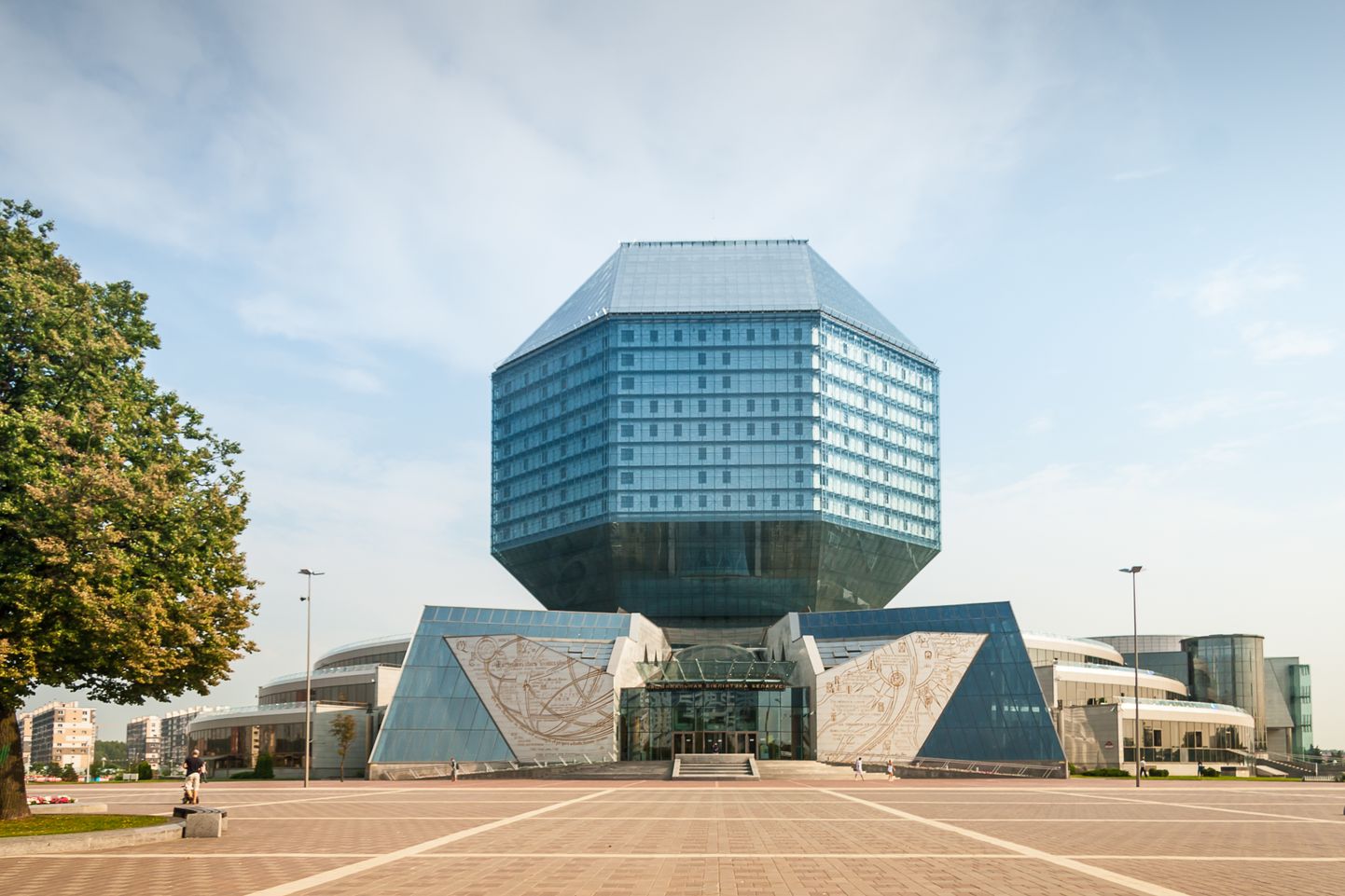Valgevene ikooniline rahvusraamatukogu Minskis