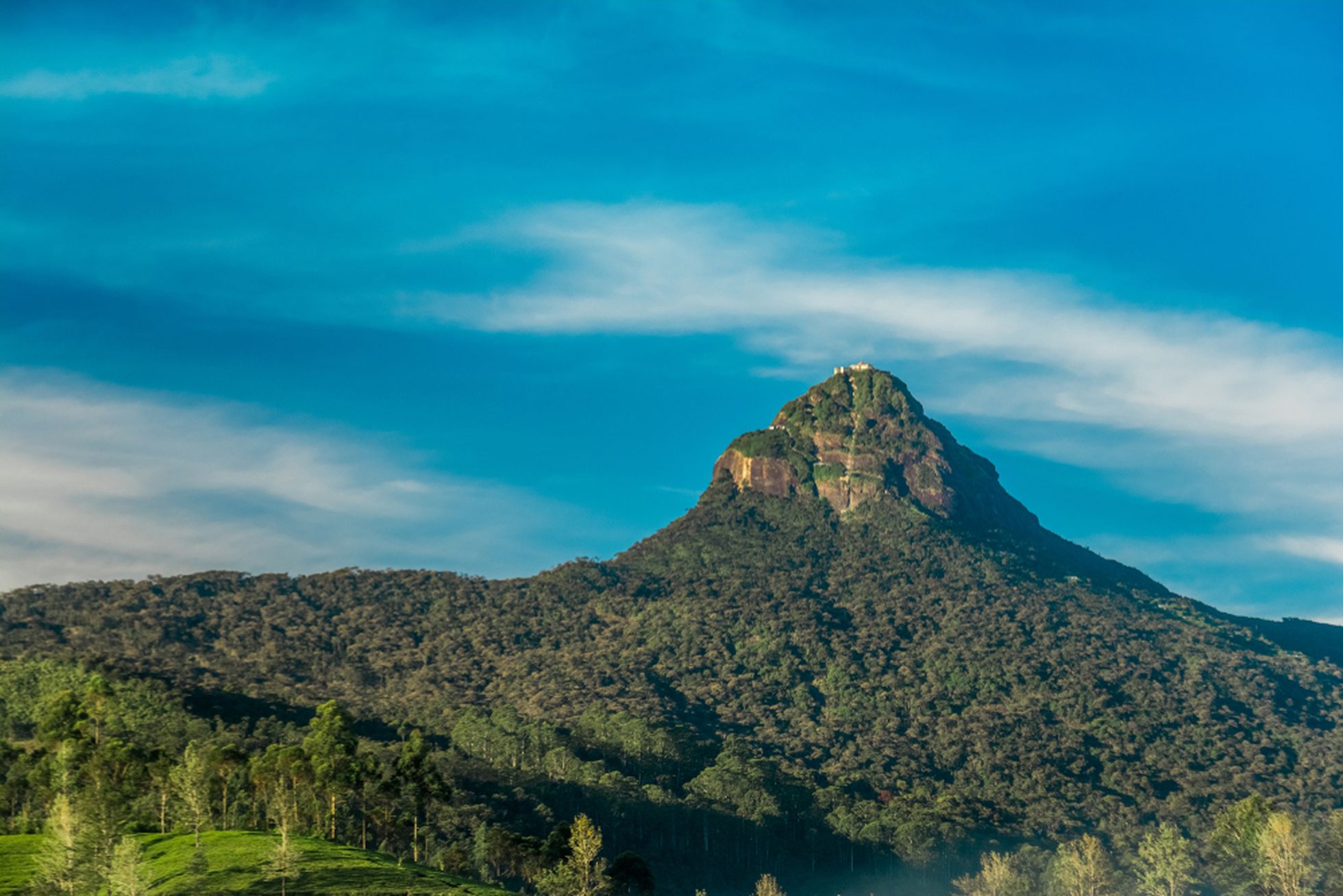 Püha Aadama mäetipp Sri Lankal.