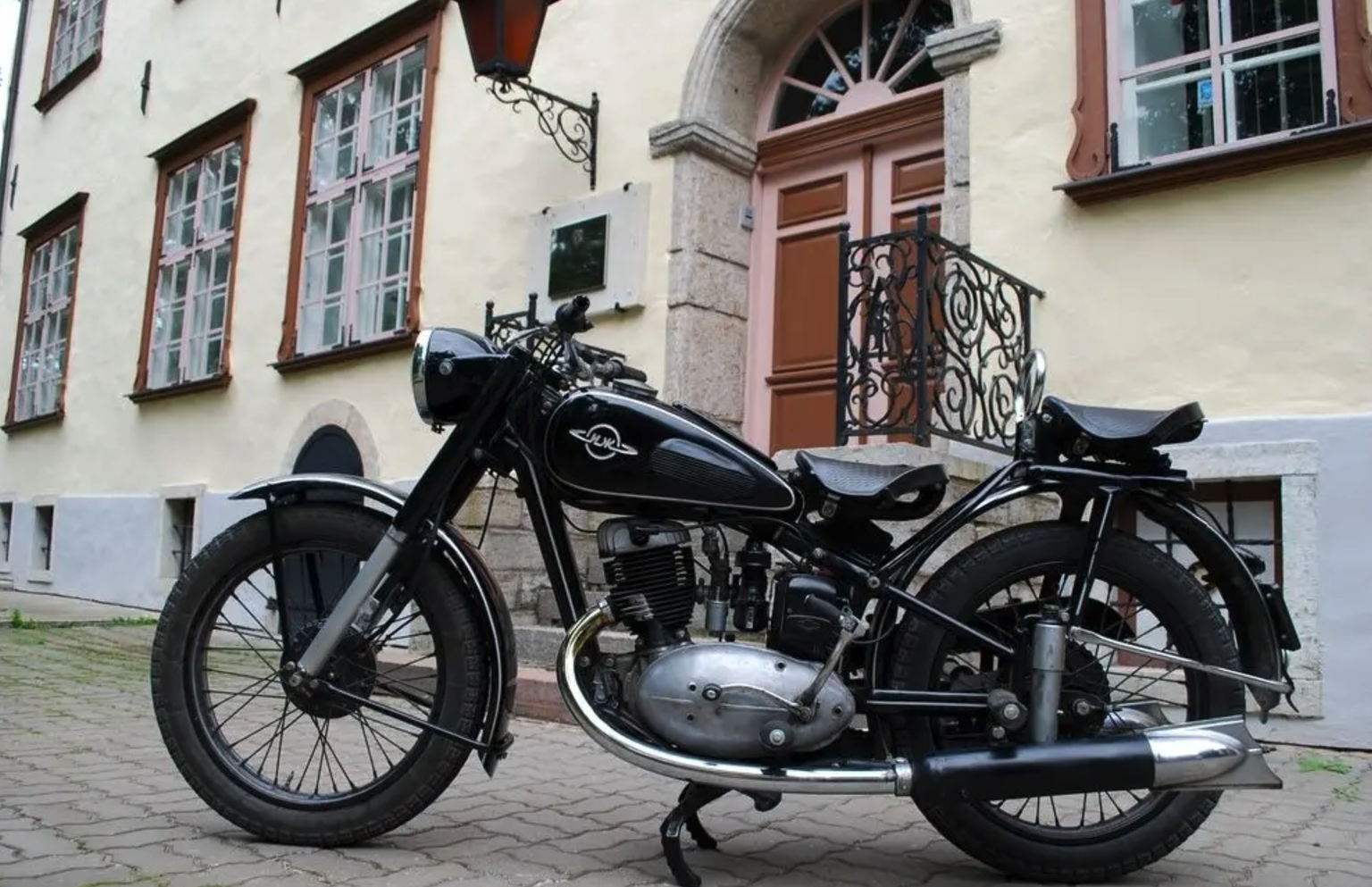 Иж-49, выпуска 1956 года - экспонат нарвского музея ретро-мотоциклов
