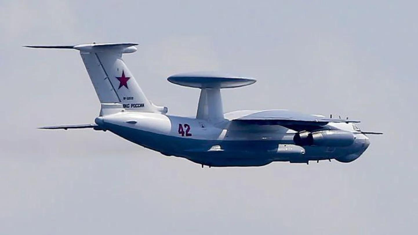 А-50 - созданный на базе Ил-76 самолёт дальнего радиолокационного обнаружения и управления. Россия такие самолёты больше не выпускает.